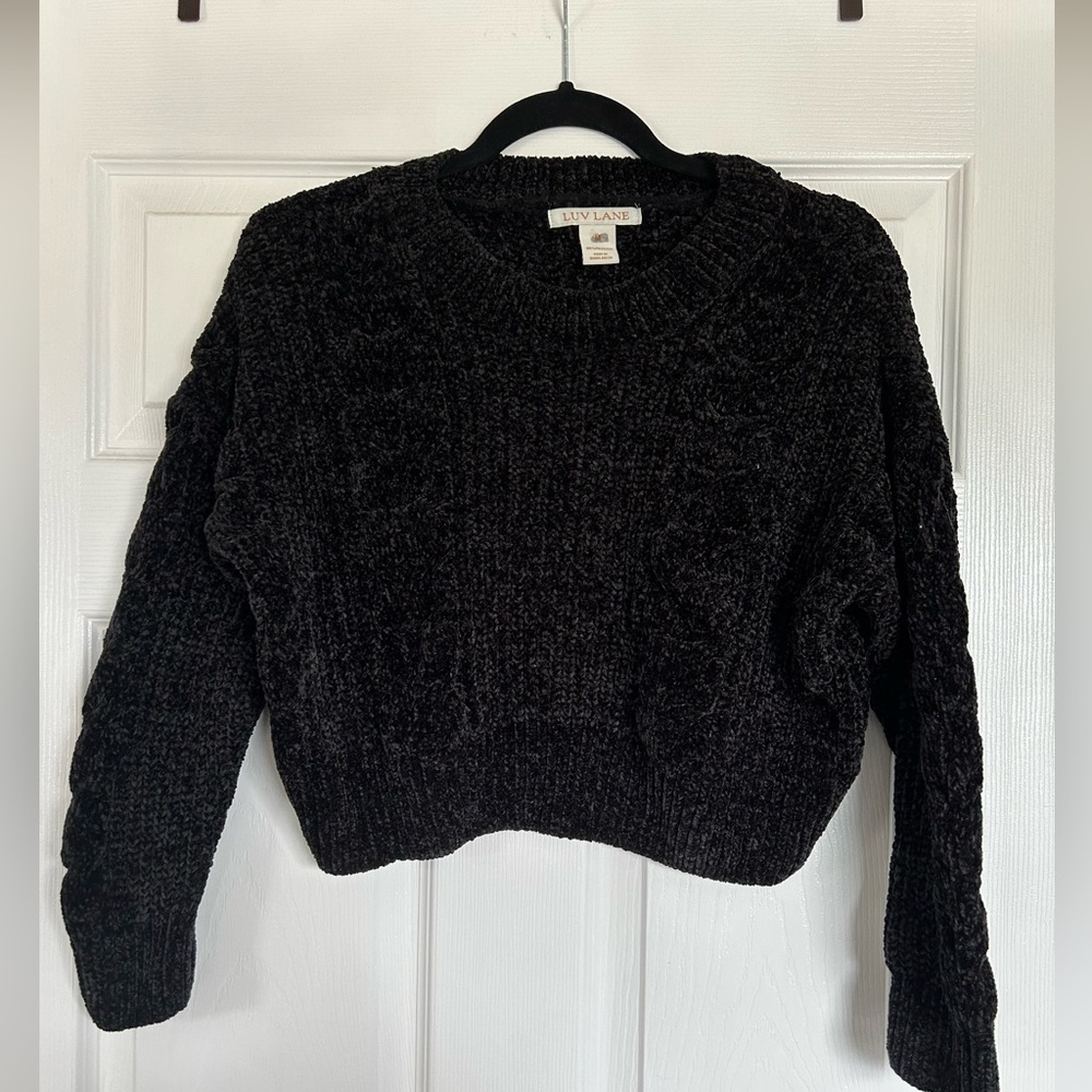 SOLD NWOT Cropped Knitted Crewneck
